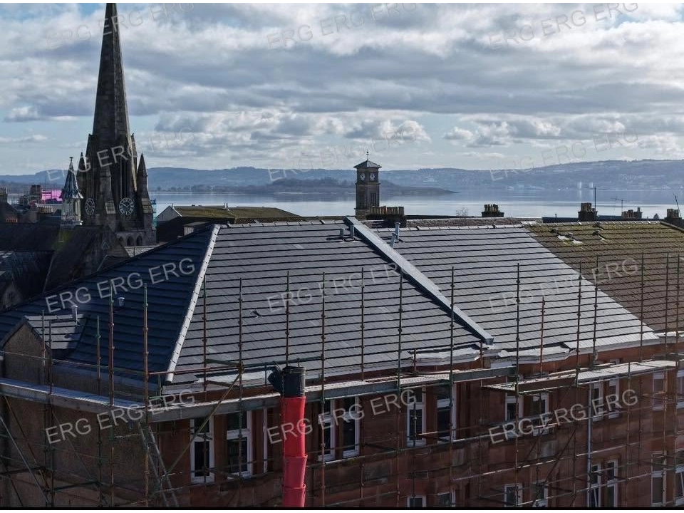 Professional roofing contractors working in Helensburgh